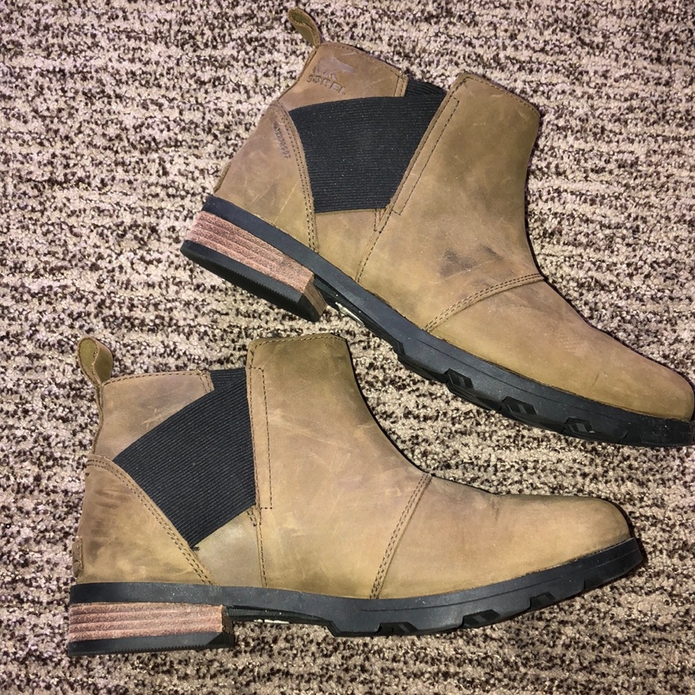 Sorel Emelie Chelsea Waterproof Boots